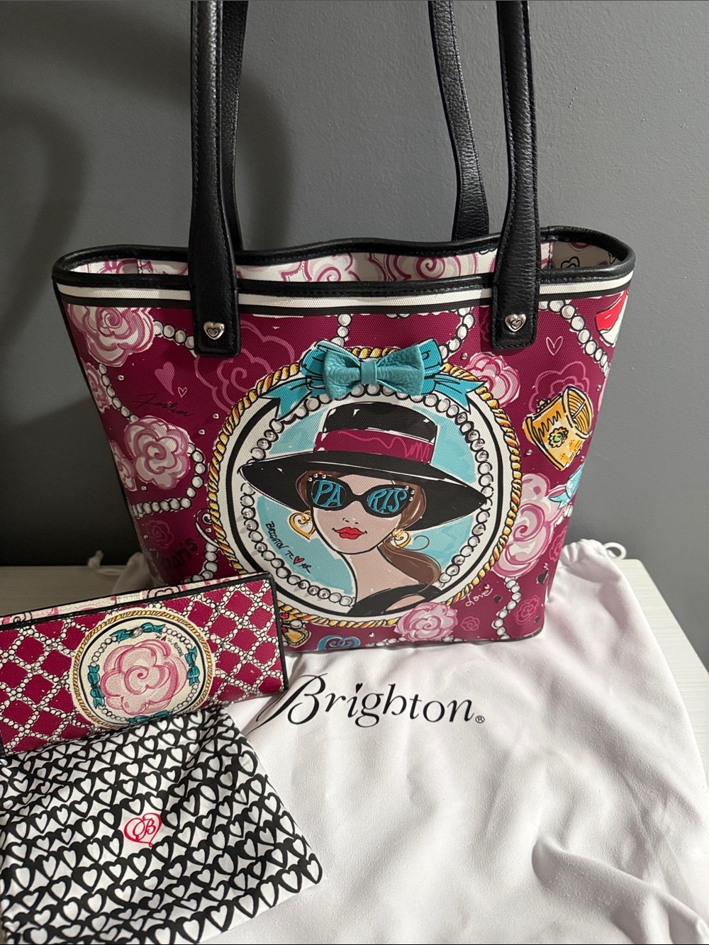 Brighton fashionista tote w/ matching wallet GUC
